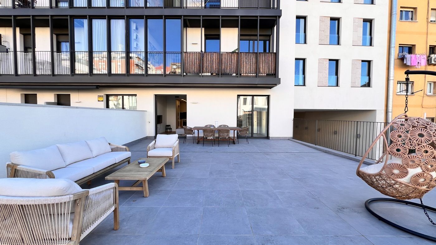 Terraza de Piso de alquiler en  Barcelona Capital con Aire acondicionado, Calefacción y Piscina