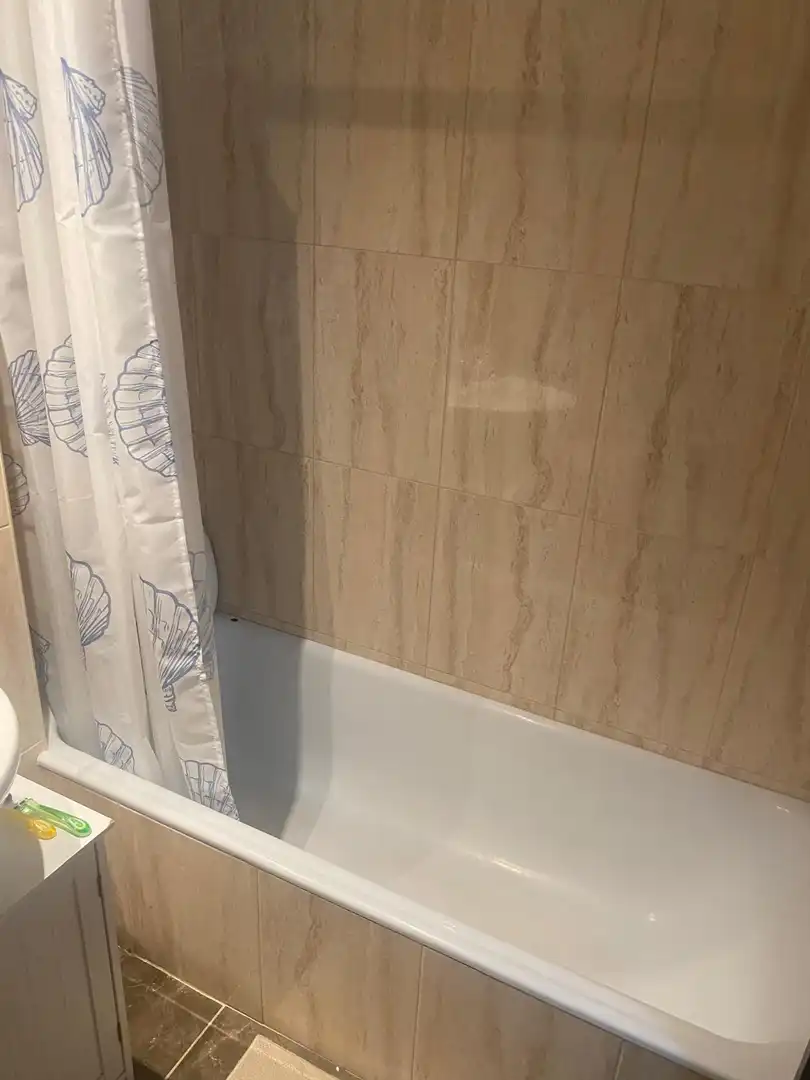 Bathroom of Study for sale in Torremolinos  with Air Conditioner, Heating and Community pool