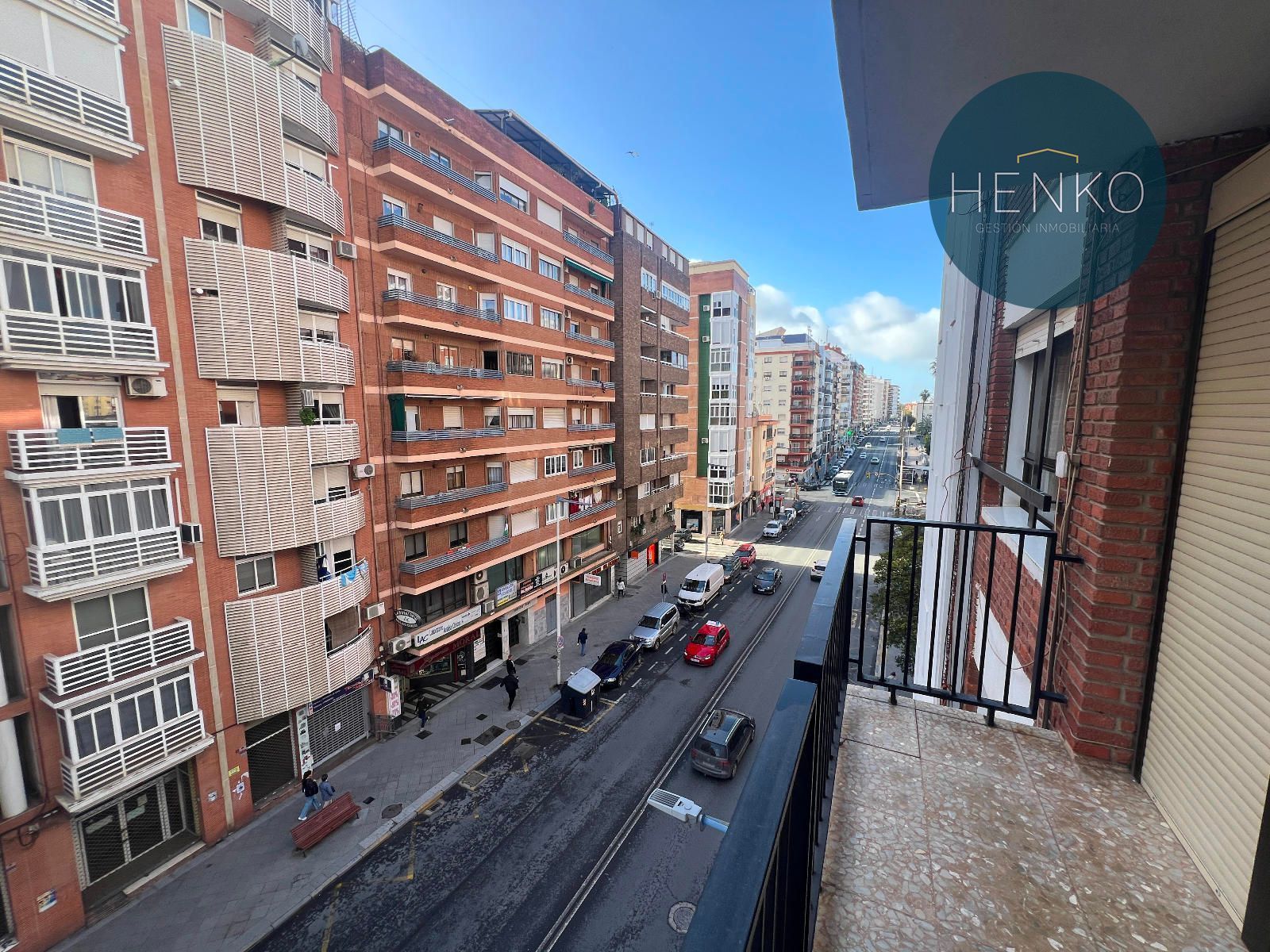 Vista exterior de Piso de alquiler en  Huelva Capital con Terraza, Amueblado y Horno