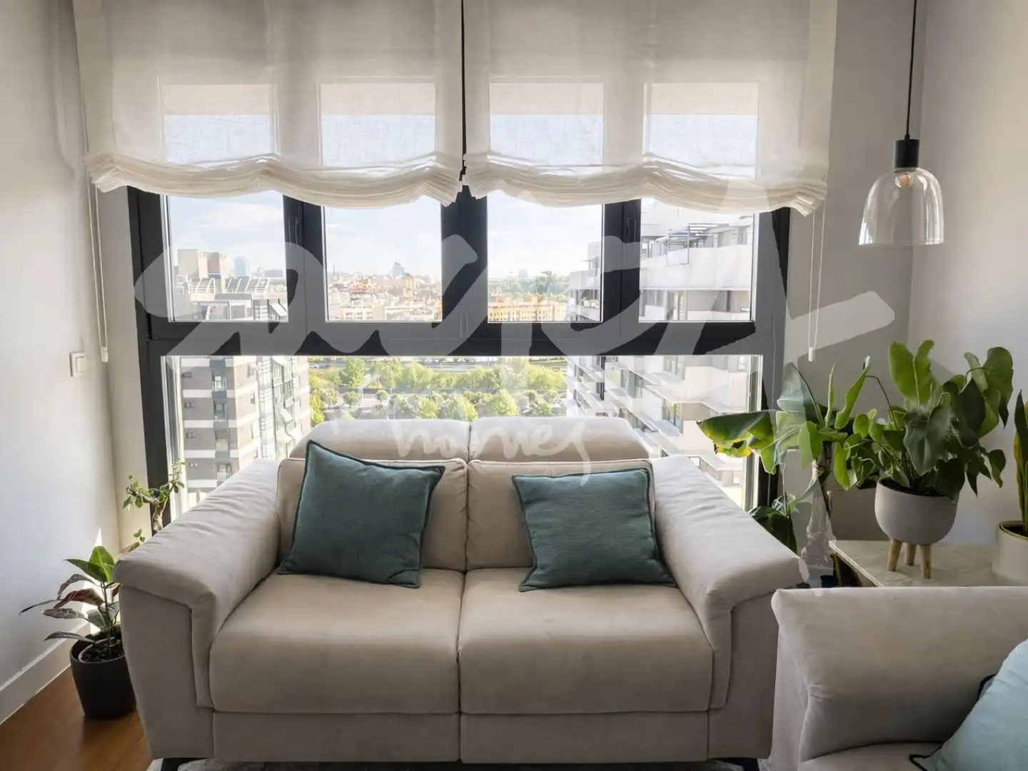 Balcony of Flat for sale in Madrid  with Heating, Private garden and Storage room