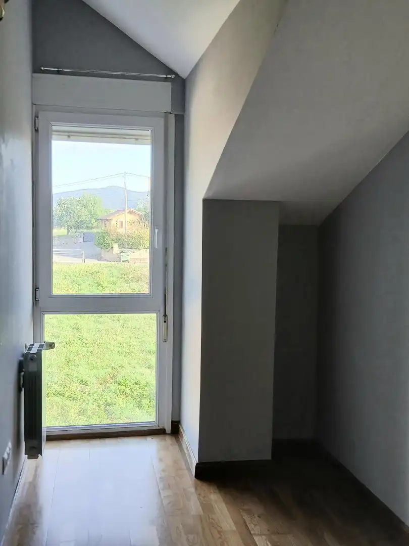 Habitación de Dúplex en venta en Penagos con Calefacción, Parquet y Amueblado
