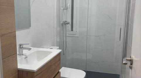 Photo 5 of Flat to share in Calle Manuel Lamela, 6, Puerta Bonita, Madrid