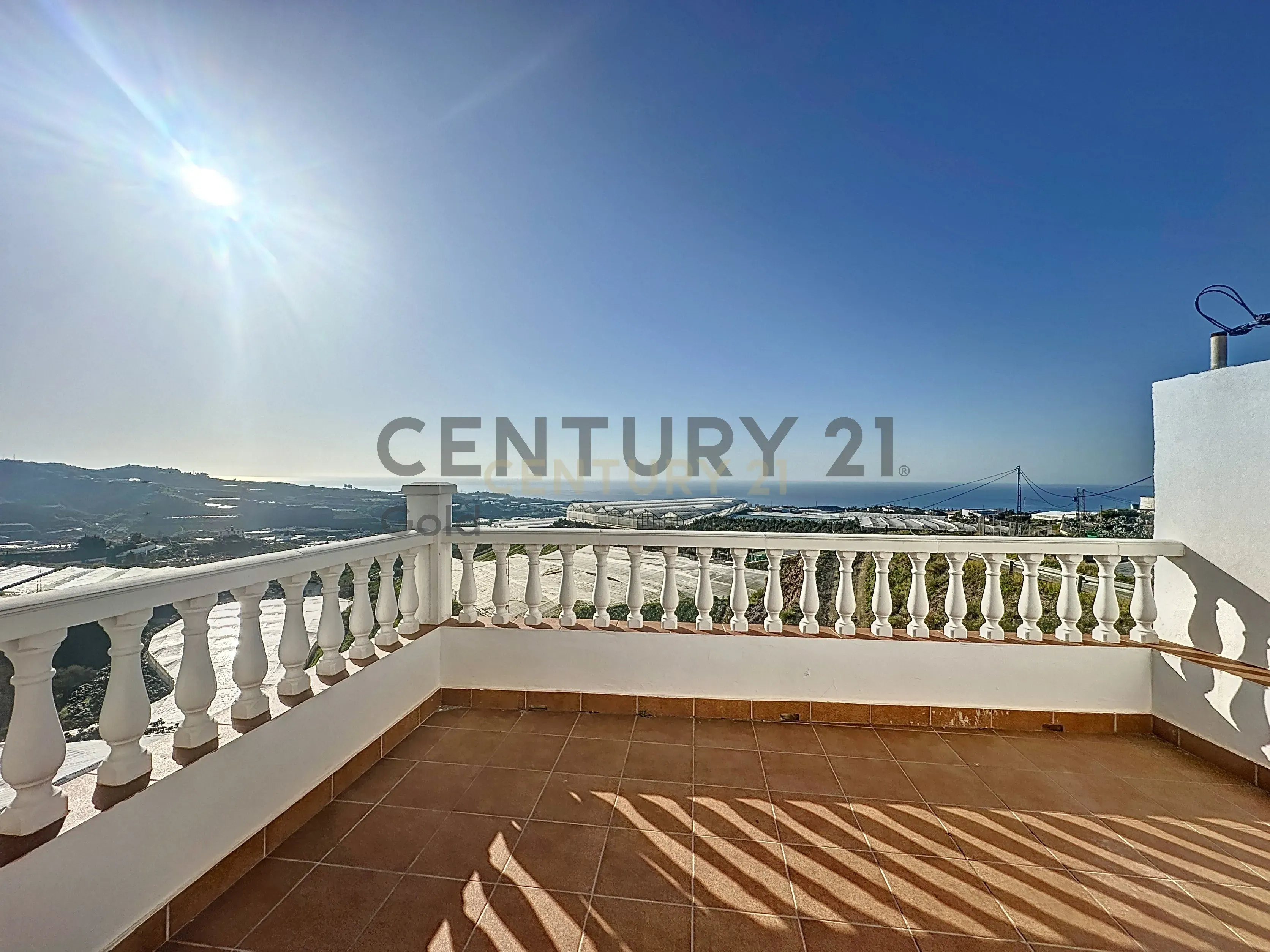 Vista exterior de Casa o xalet en venda en Algarrobo amb Jardí privat, Traster i Moblat