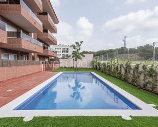 Piscina de Àtic en venda en Sant Quirze del Vallès amb Aire condicionat, Calefacció i Jardí privat