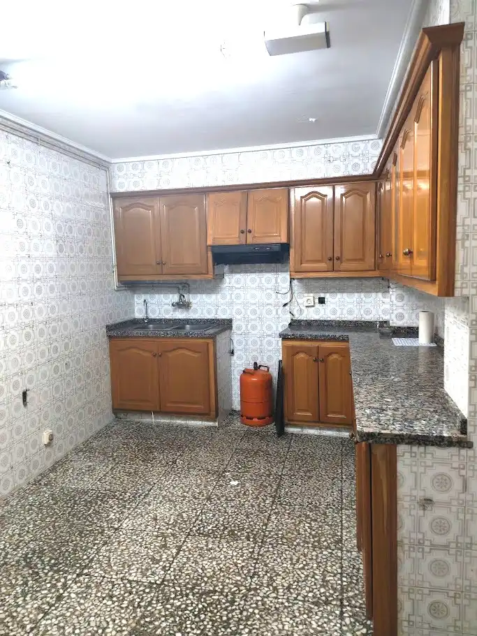 Kitchen of Flat for sale in Elche / Elx  with Air Conditioner