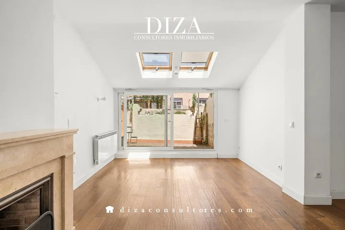 Penthouse with lift for sale in De Bravo Murillo, imagen 3