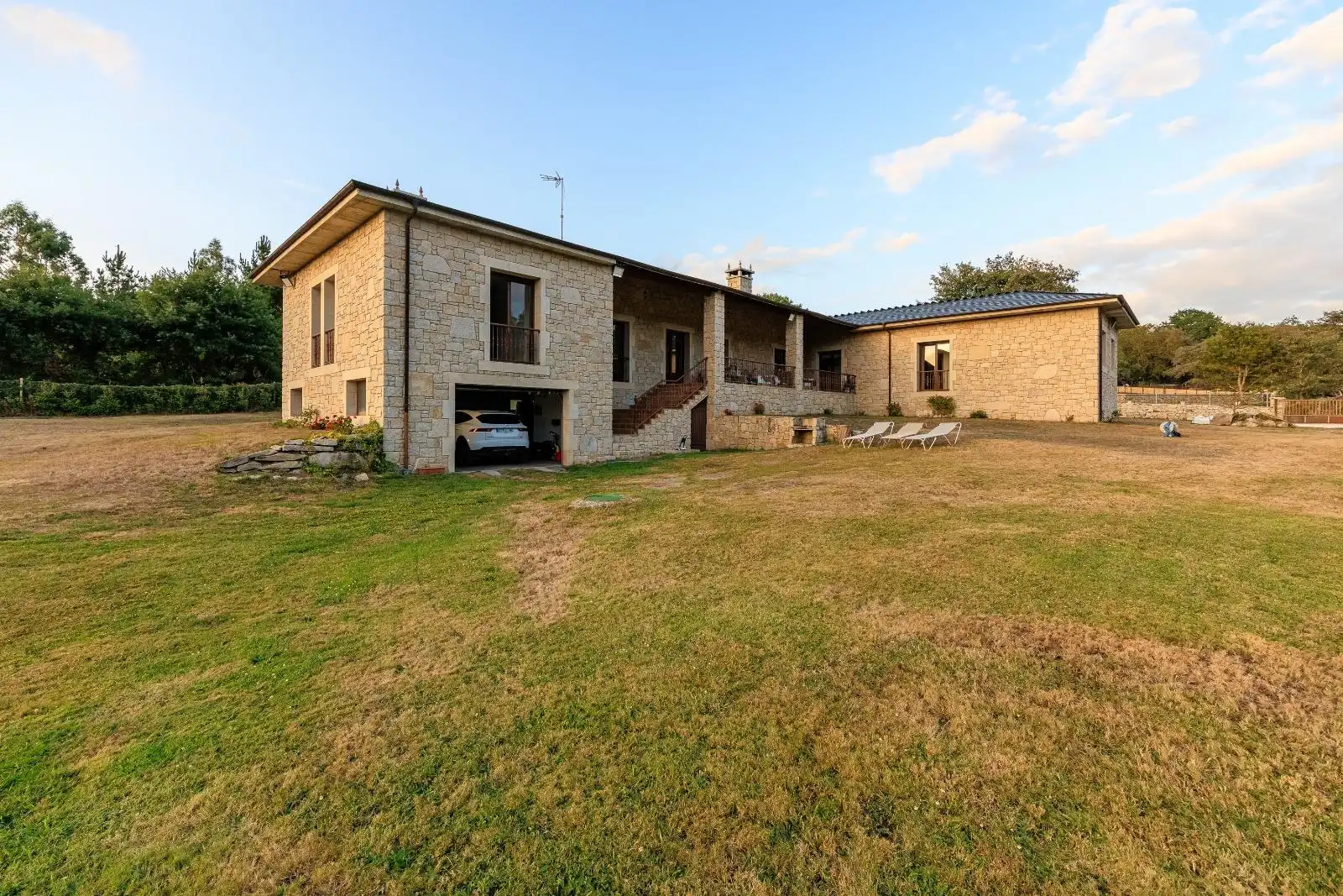 Exterior view of Houses for sale in Friol  with Heating, Private garden and Furnished
