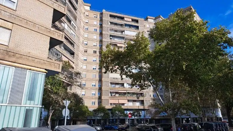 Vista exterior de Traster en venda en Actur-Rey Fernando