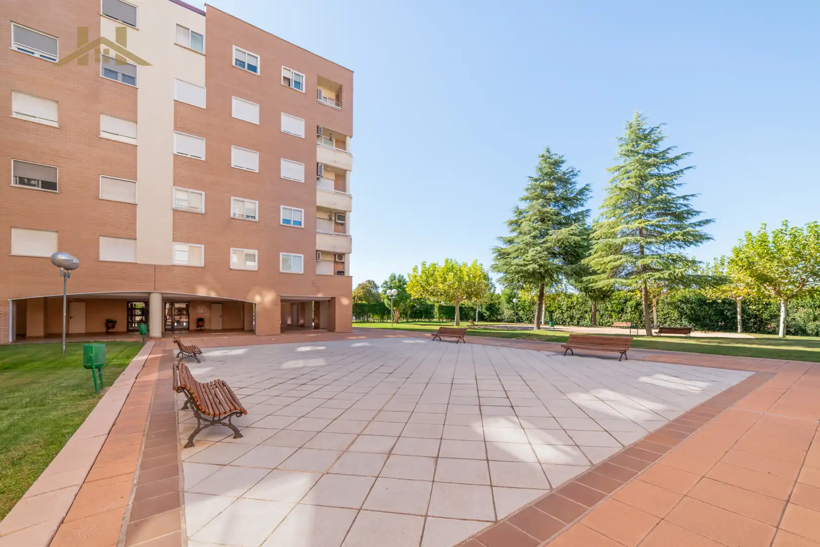 Vista exterior de Pis en venda en Leganés amb Aire condicionat, Calefacció i Terrassa