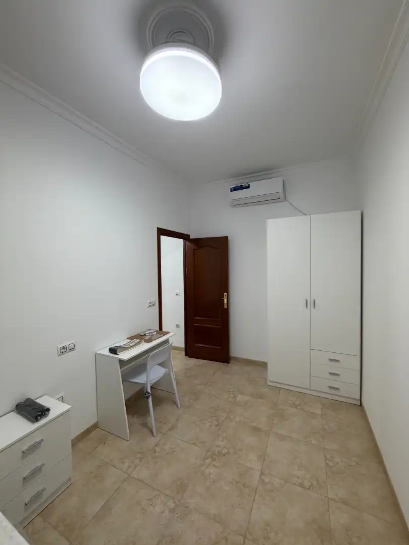 Bedroom of Flat for sale in Alcolea del Río  with Air Conditioner, Heating and Terrace