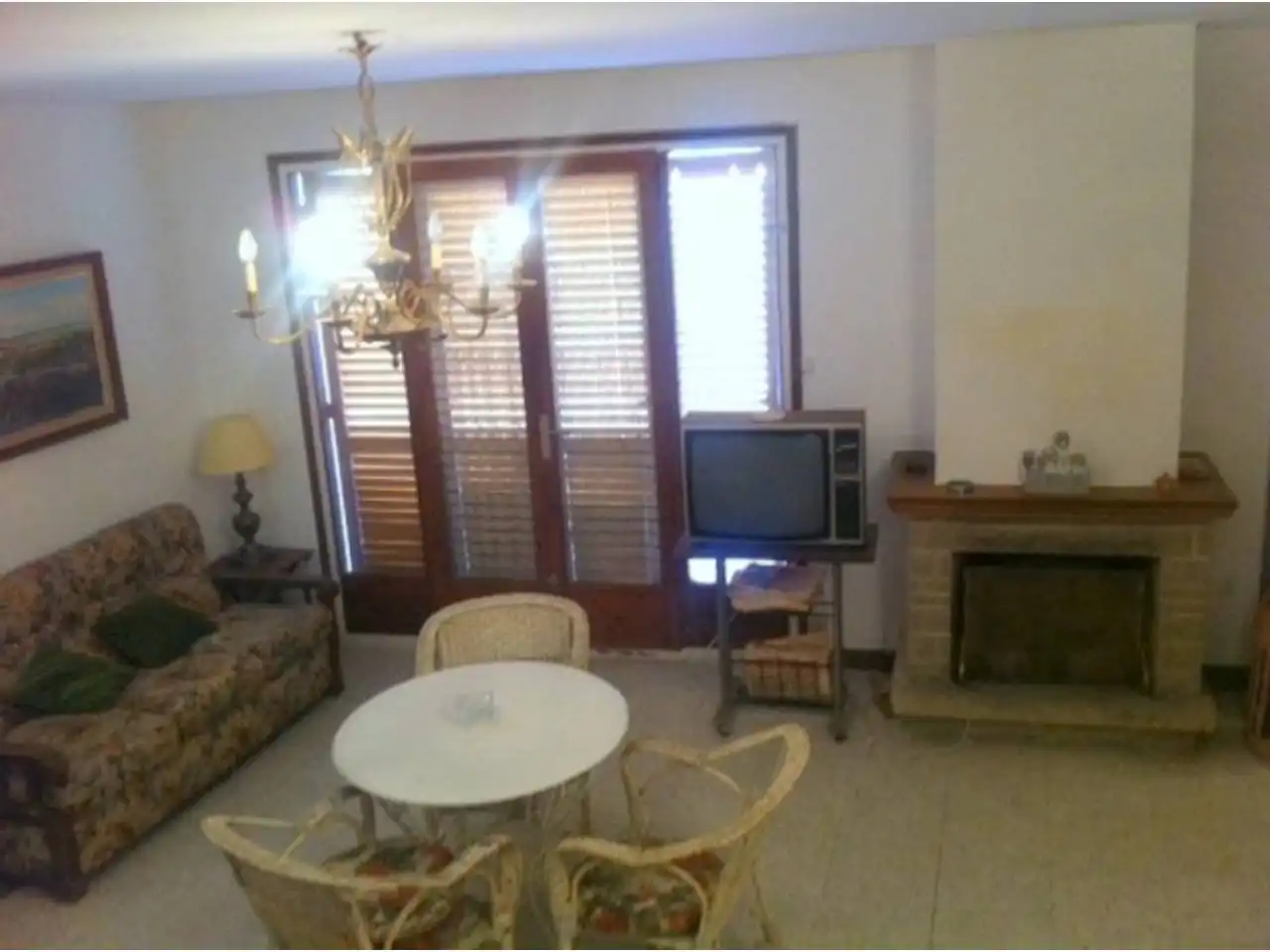 Sala d'estar de Casa o xalet en venda en Figuerola del Camp amb Terrassa i Moblat