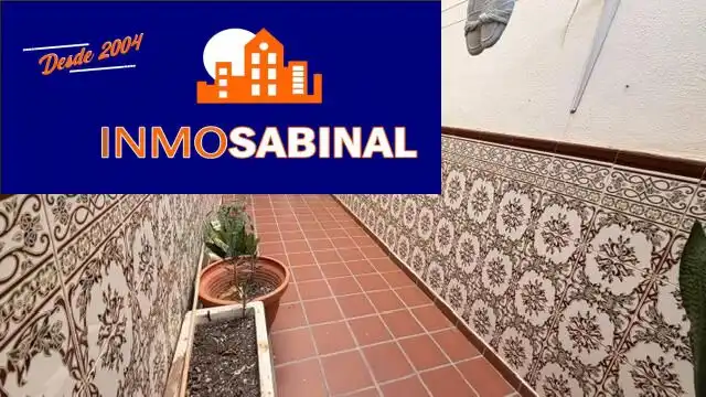Vista exterior de Pis en venda en Almería