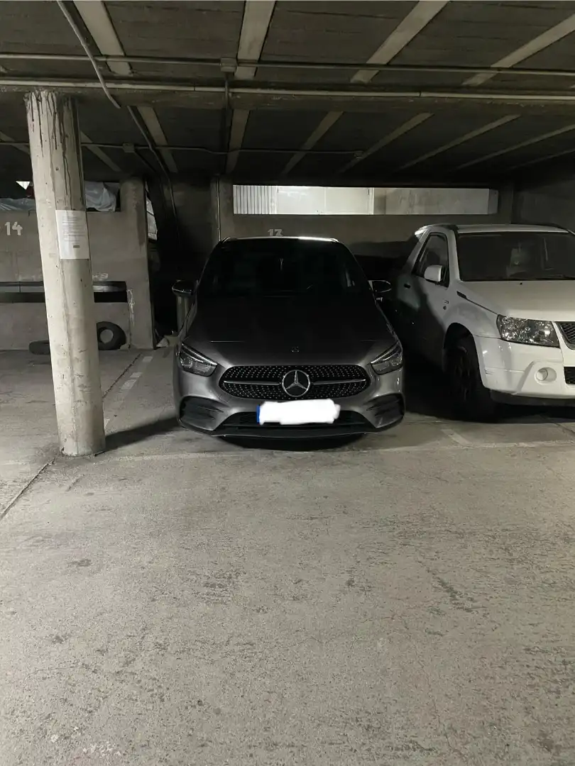 Einzelparkplatz zur Miete in Avenida Xoán Carlos I 7