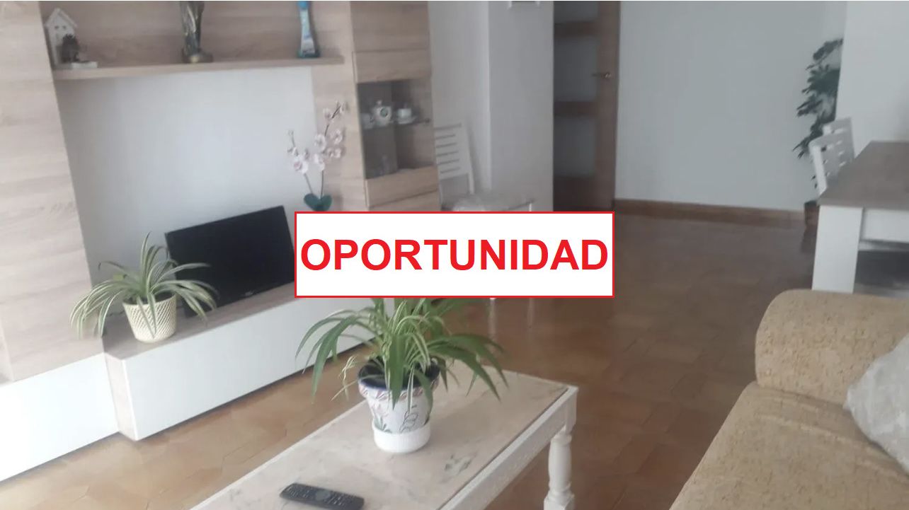 Living room of Flat to rent in Ciudad Real Capital  with Heating, Terrace and Furnished