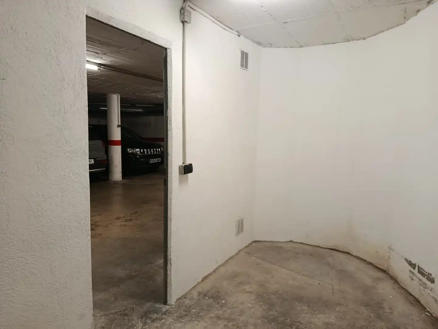 Parkplatz von Garage zur Miete in Girona