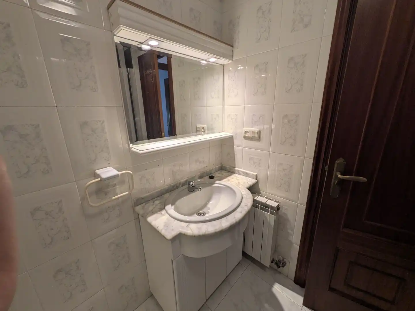 Baño de Piso en venta en Carballo con Calefacción y Trastero