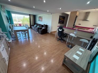 Chalet con balcón en venta en Calle Rincón