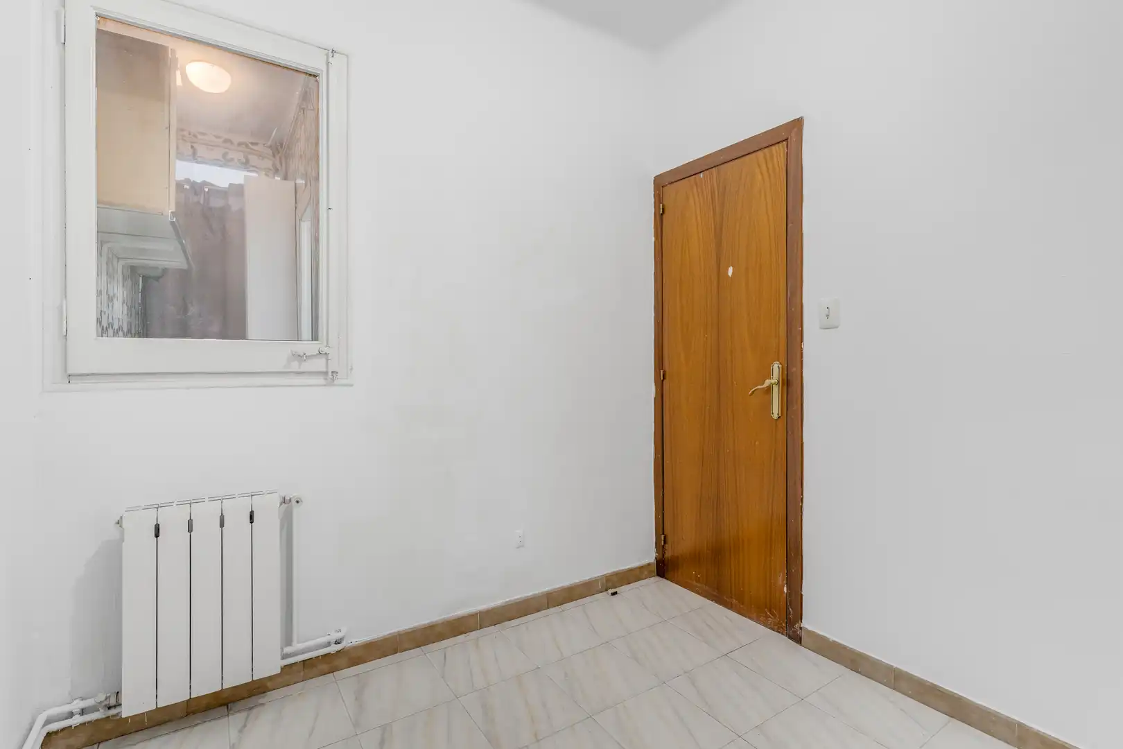 Schlafzimmer von Wohnung zum Verkauf in Barcelona mit Balkon