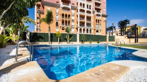 Foto 2 de Apartamento en venta en Roentgen, Zona Playa de los Locos, Torrevieja