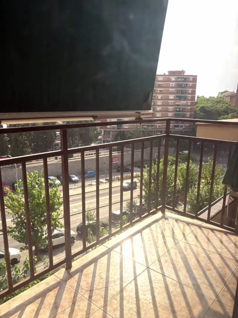 Flat with terrace for sale in Passeig Comte de Vilardaga, imagen 5