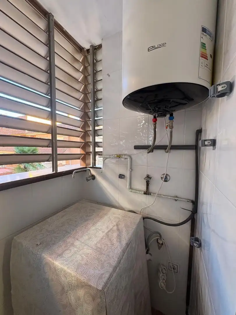 Baño de Piso en venta en Paterna con Parquet y Piscina comunitaria