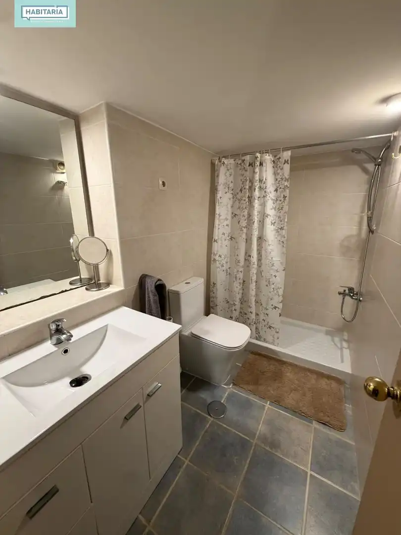 Bathroom of Ground floor for rent in Este
