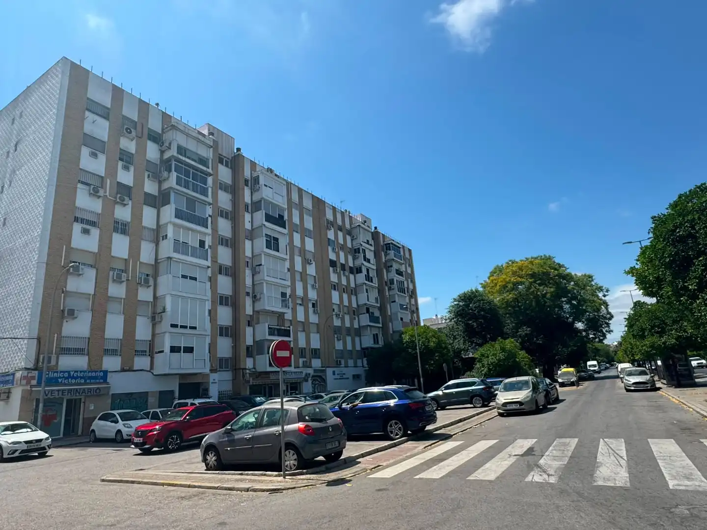 Parking de Piso en venta en Sevilla con Aire acondicionado y Terraza