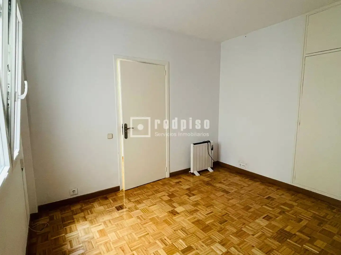 Habitación de Piso de alquiler en Madrid con Calefacción y Terraza