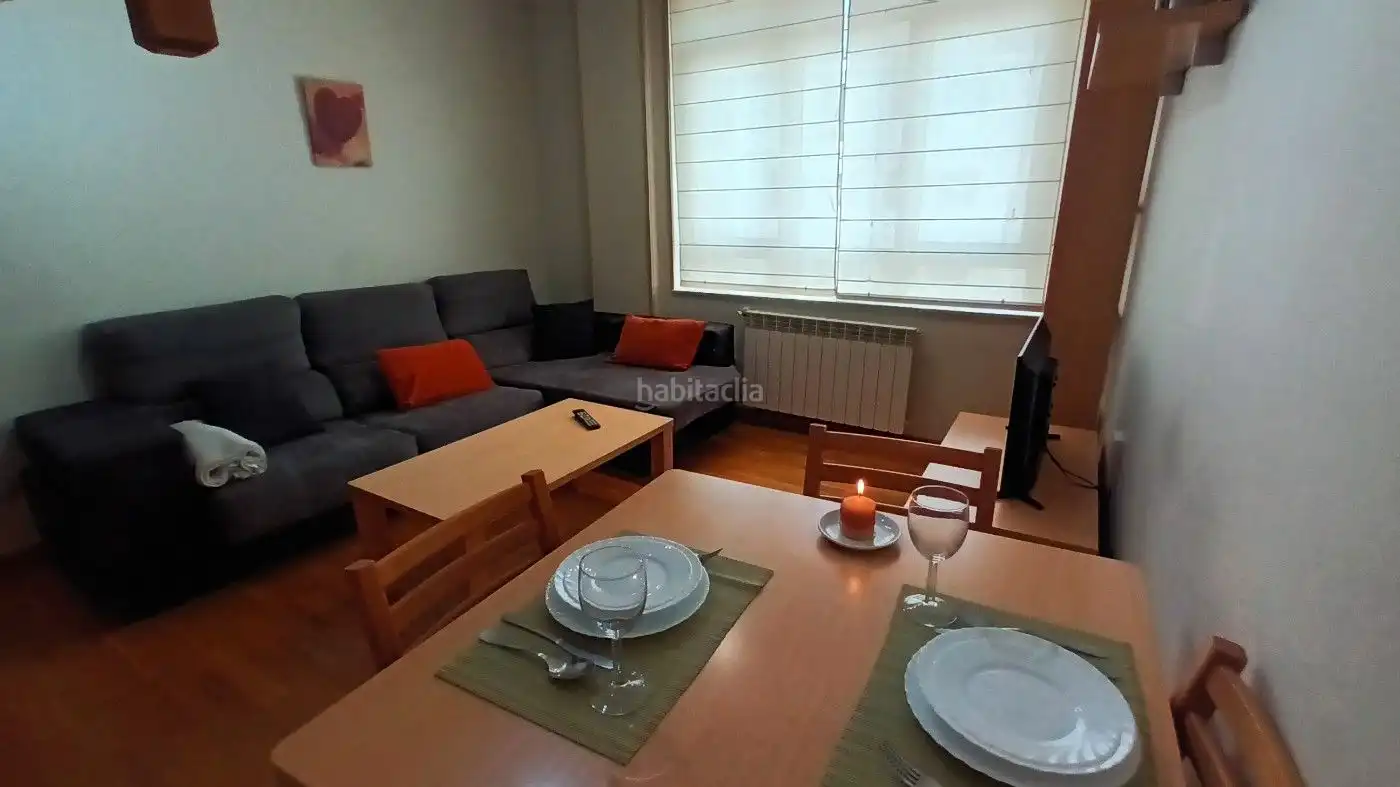 Appartamento con ascensore in affitto a Rúa San Roque 85