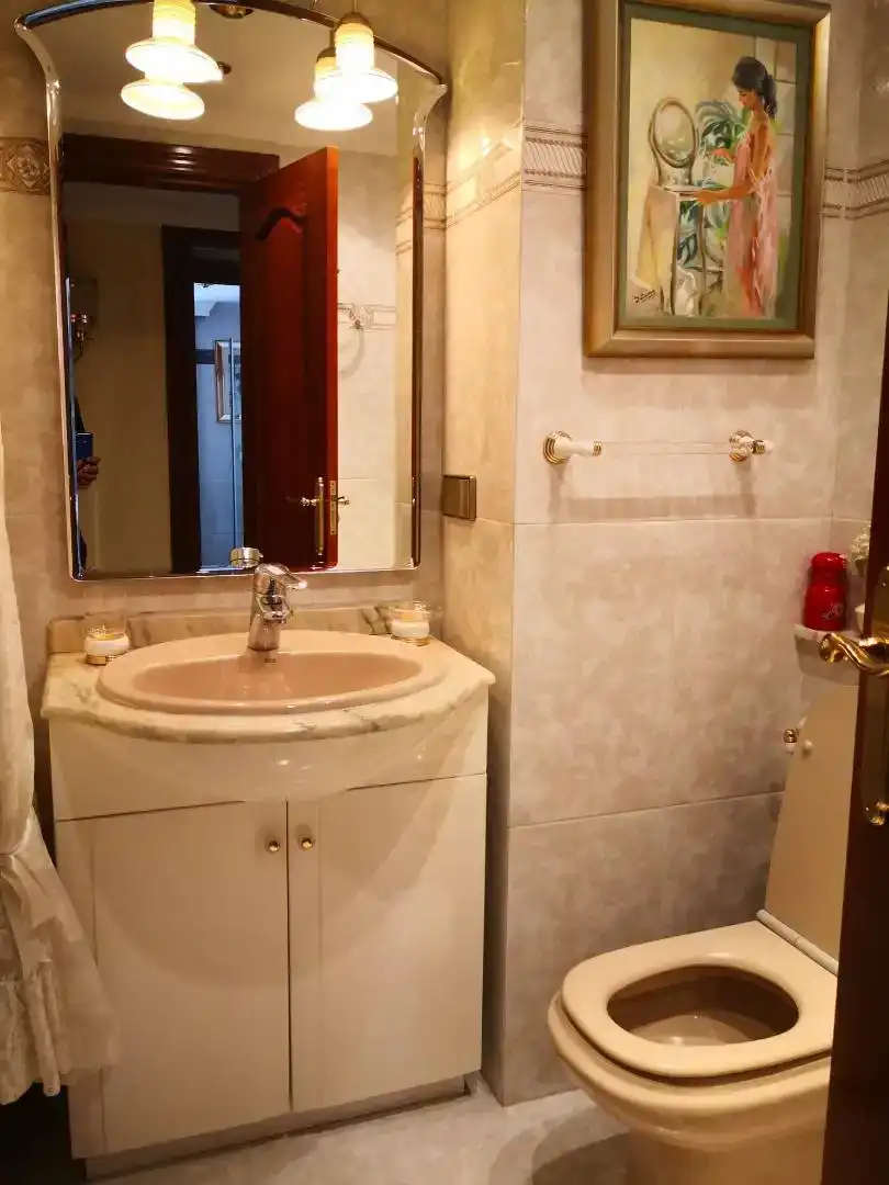 Baño de Piso en venta en Málaga con Aire acondicionado, Trastero y Amueblado