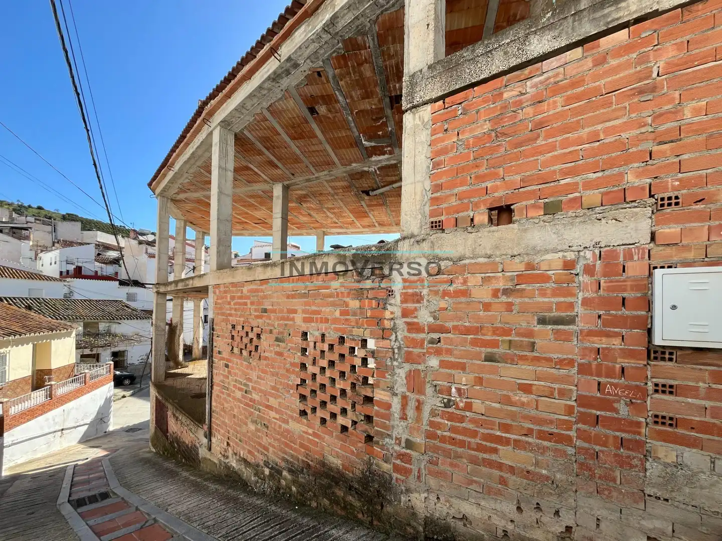 Vista exterior de Edifici en venda en Benamargosa