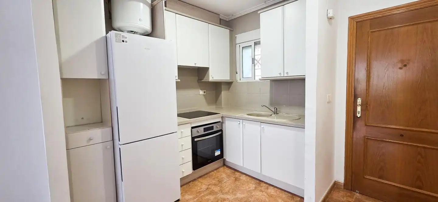 Kitchen of Flat for rent in Alicante / Alacant  with Furnished and Community pool