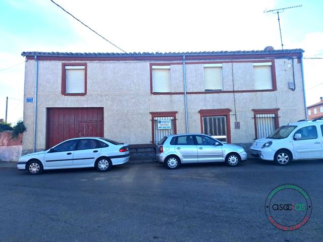 Casa-chalet en Venta en Villaselán - TR ERA-SA, 3 en Villaselán