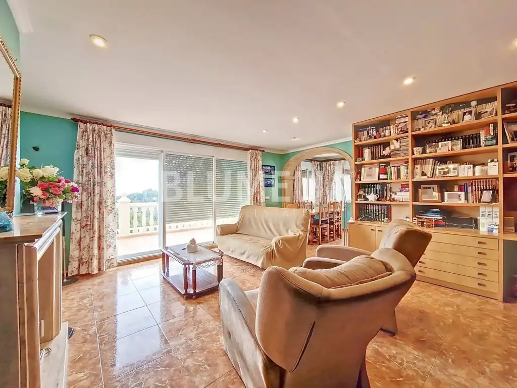 Casa o chalet en venta en Calle Ginjol, El Montgó