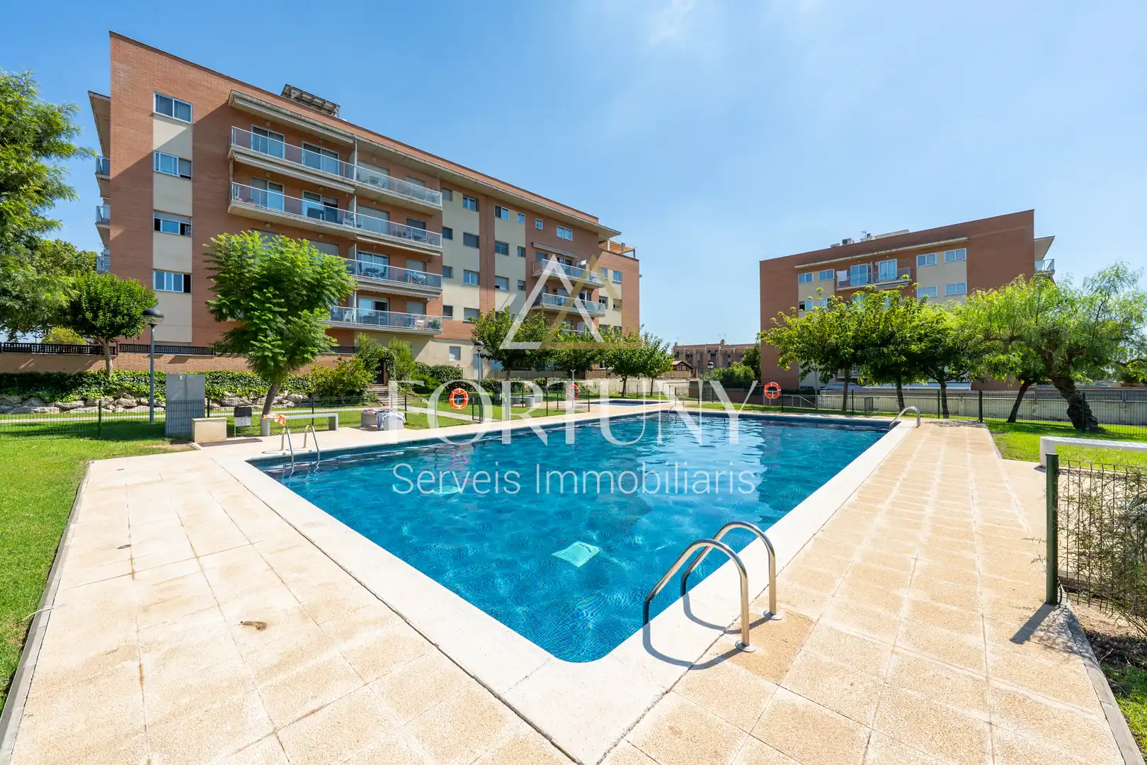 Swimming pool of Flat for sale in Reus  with Air Conditioner, Swimming Pool and Balcony