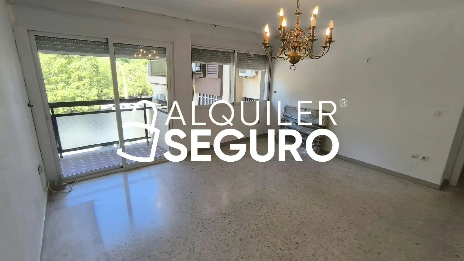 Exterior view of Flat for rent in Sevilla  with Air Conditioner