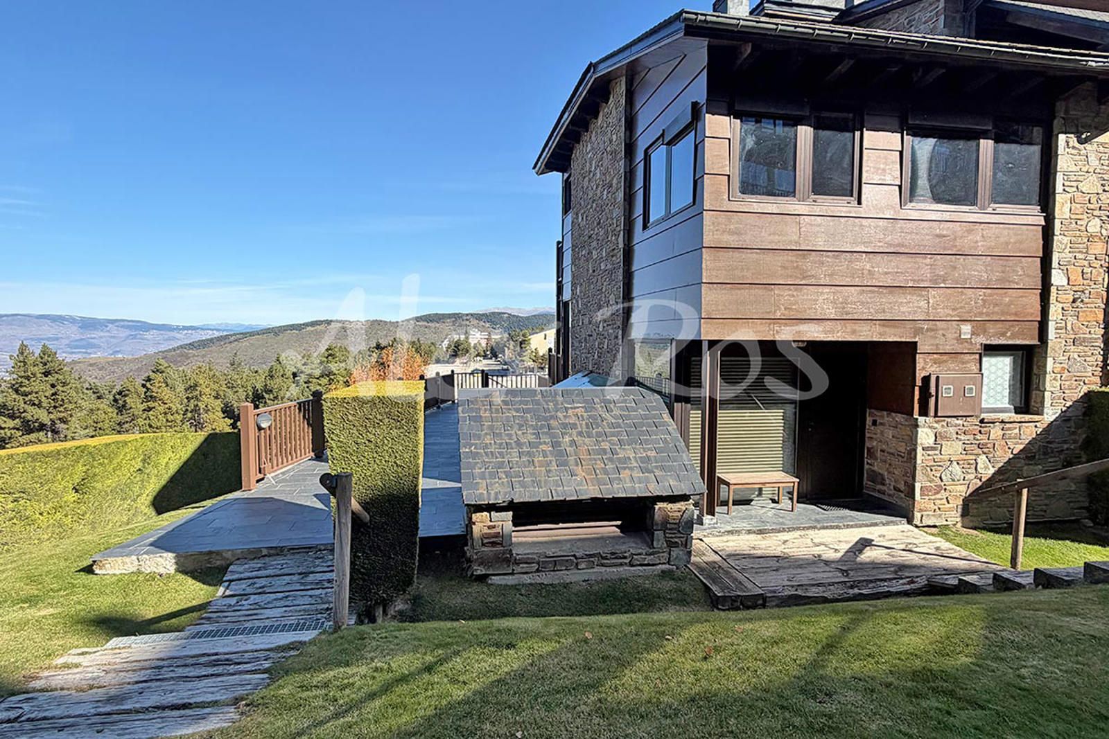 House or chalet for sale in avinguda masella, La Molina