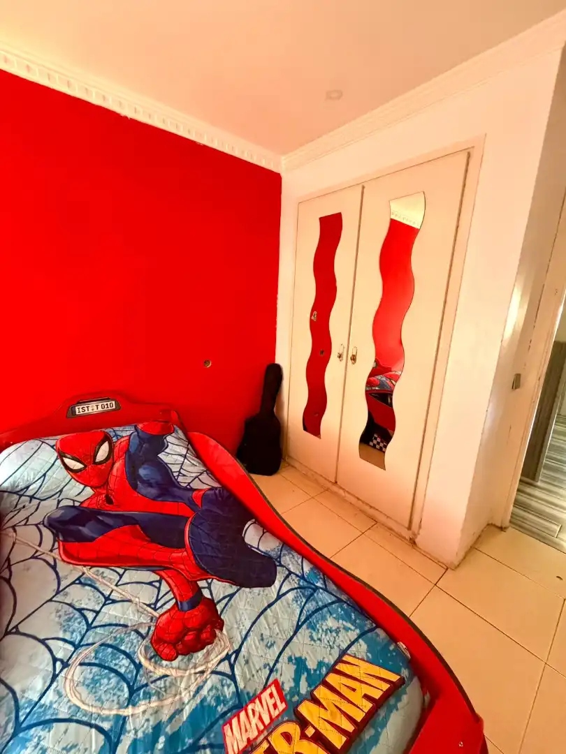 Bedroom of Flat for sale in Madrid  with Air Conditioner, Heating and Storage room