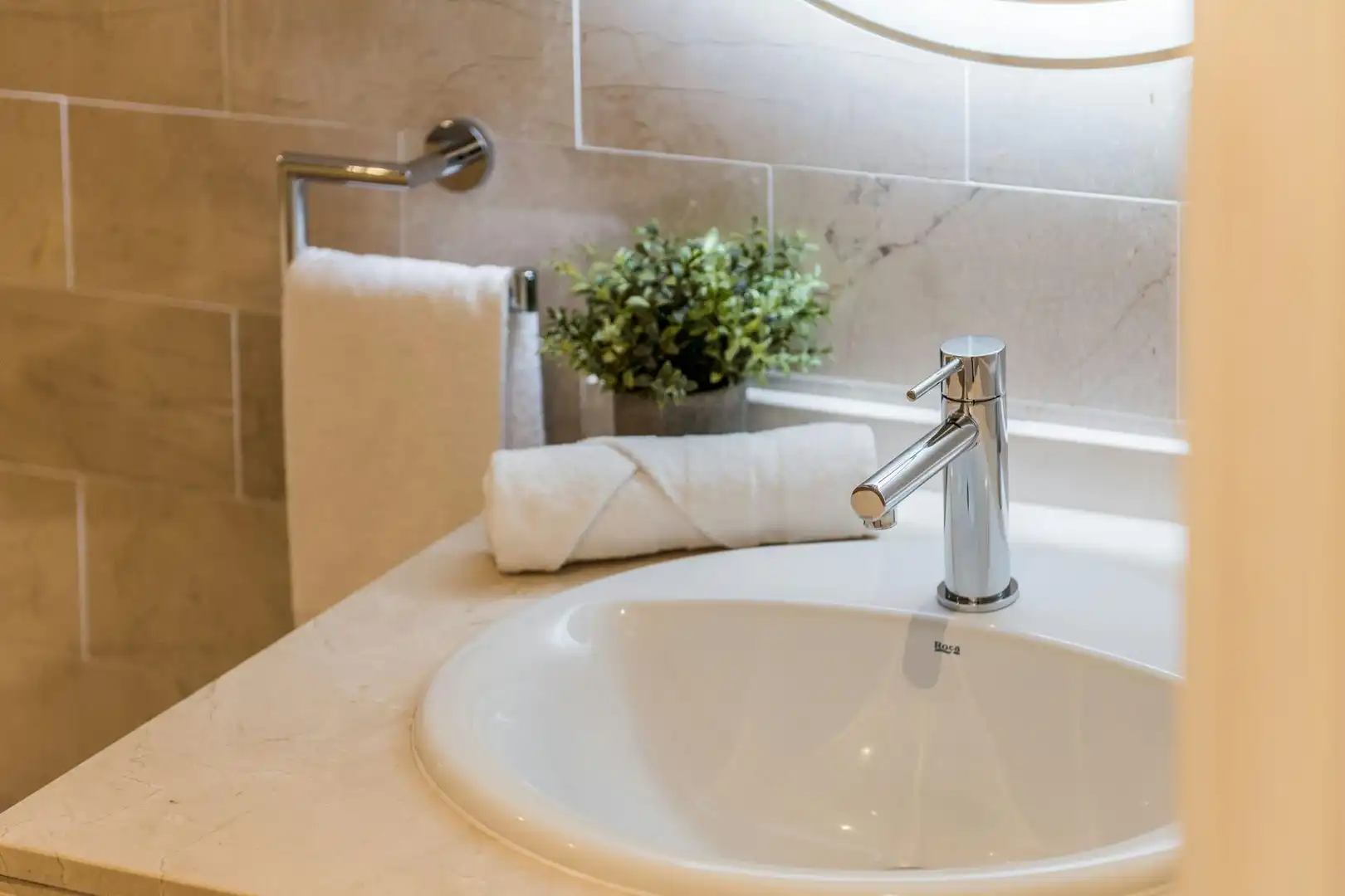 Bany de Apartament en venda en Benahavís amb Piscina comunitària