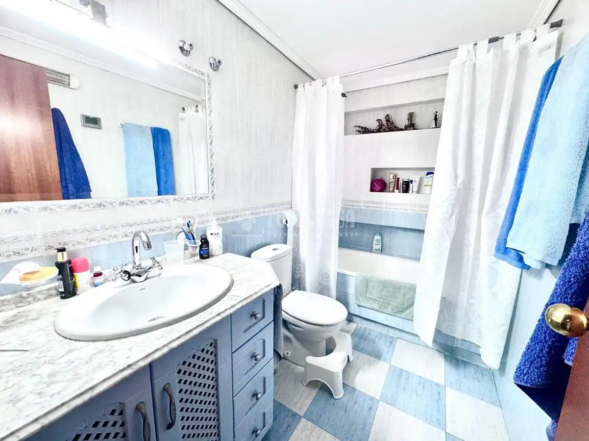Baño de Piso en venta en Córdoba con Aire acondicionado y Calefacción