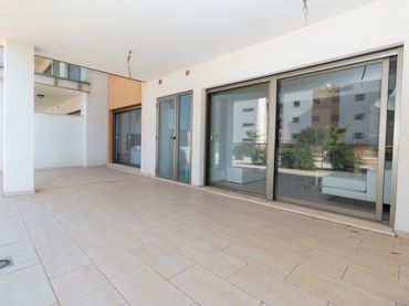 Piano terra con piscina in vendita a Orihuela Costa