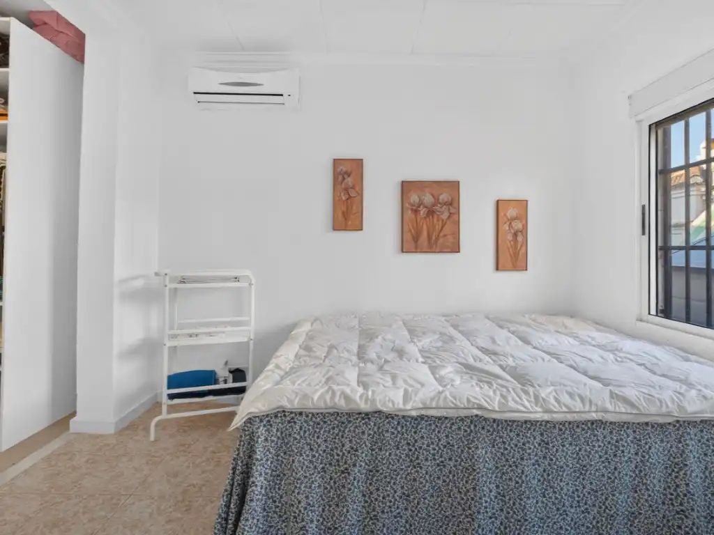House with pool for sale in Calle Ravel 109, imagen 22