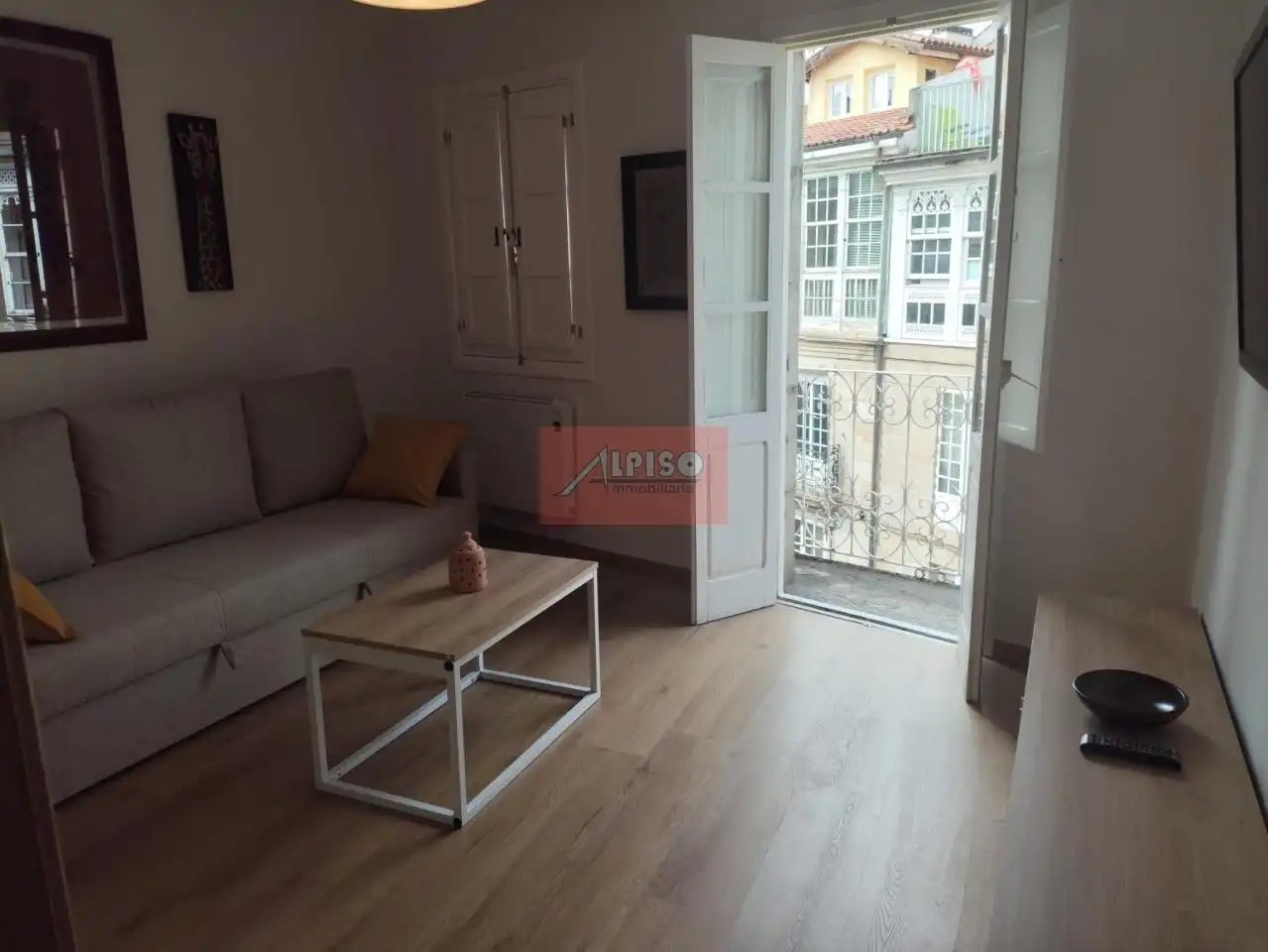 Sala d'estar de Apartament de lloguer en Ourense Capital  amb Calefacció i Moblat