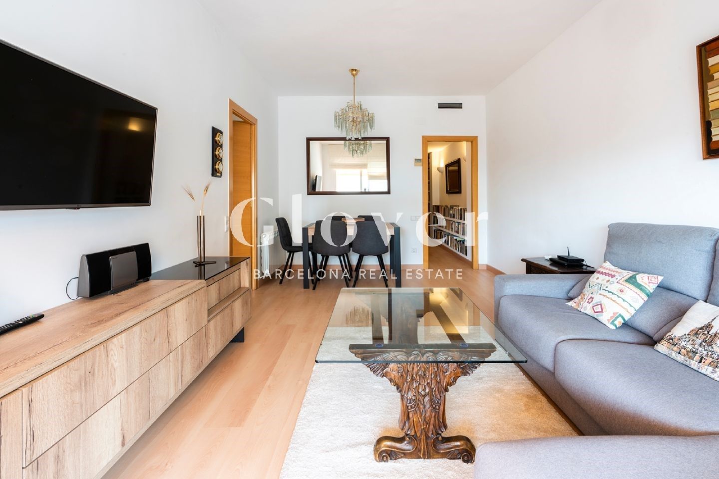 Exterior view of Attic to rent in  Barcelona Capital  with Air Conditioner, Heating and Terrace