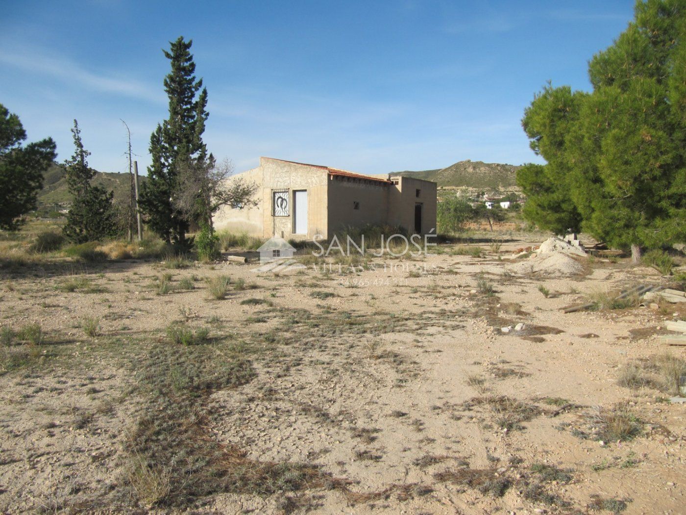 Finca rústica en venda en Abanilla