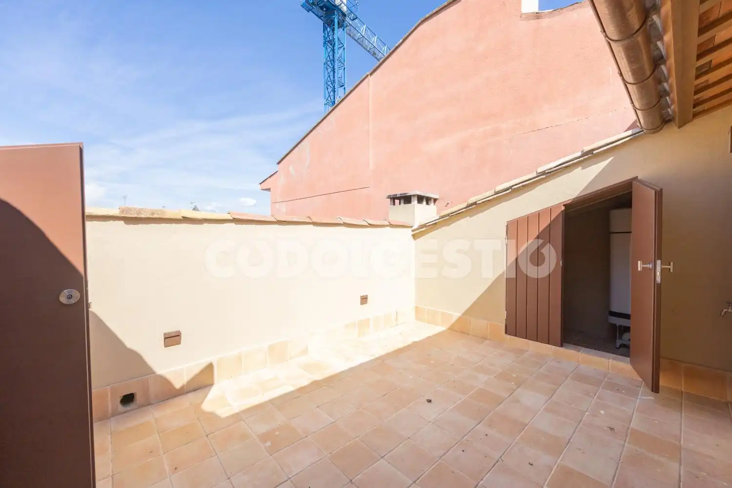 Flat for rent in Escales, Centre