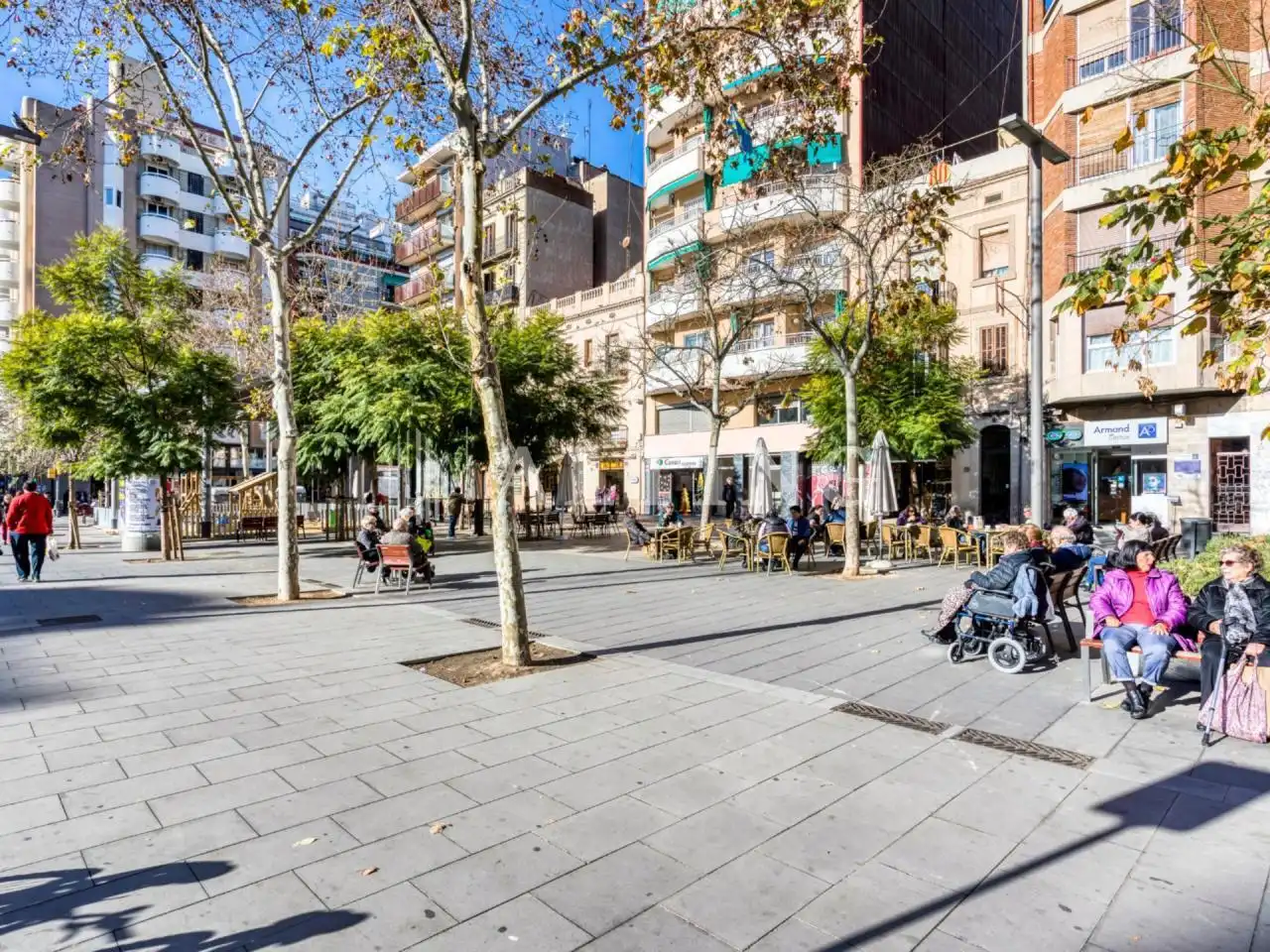 Vista exterior de Local en venta en Barcelona
