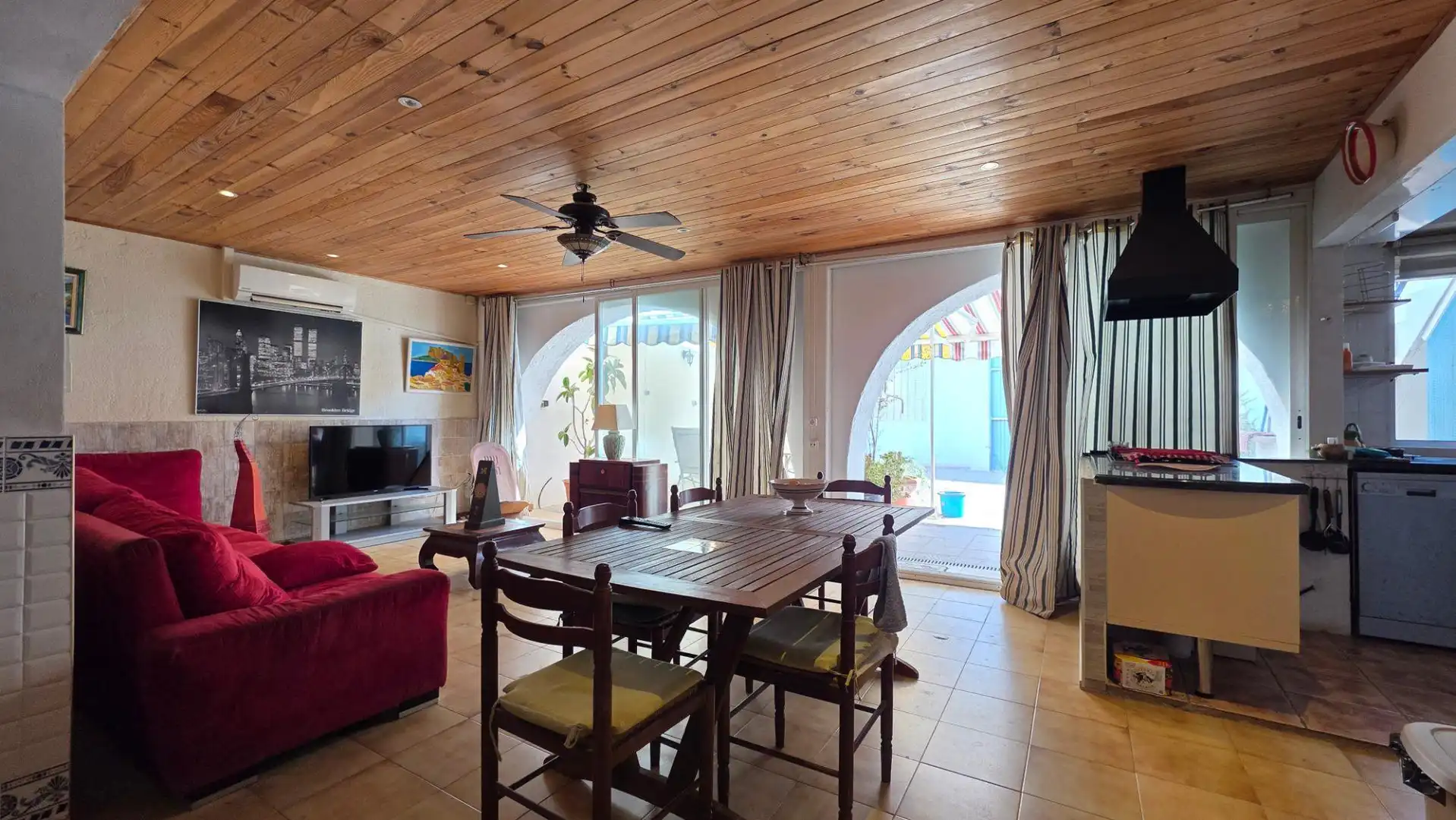 Comedor de Casa o chalet en venta en Daimús con Aire acondicionado, Jardín privado y Terraza
