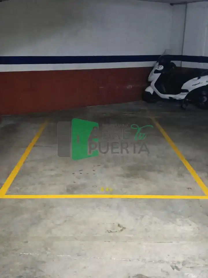 Aparcament en venda a A Carballeira