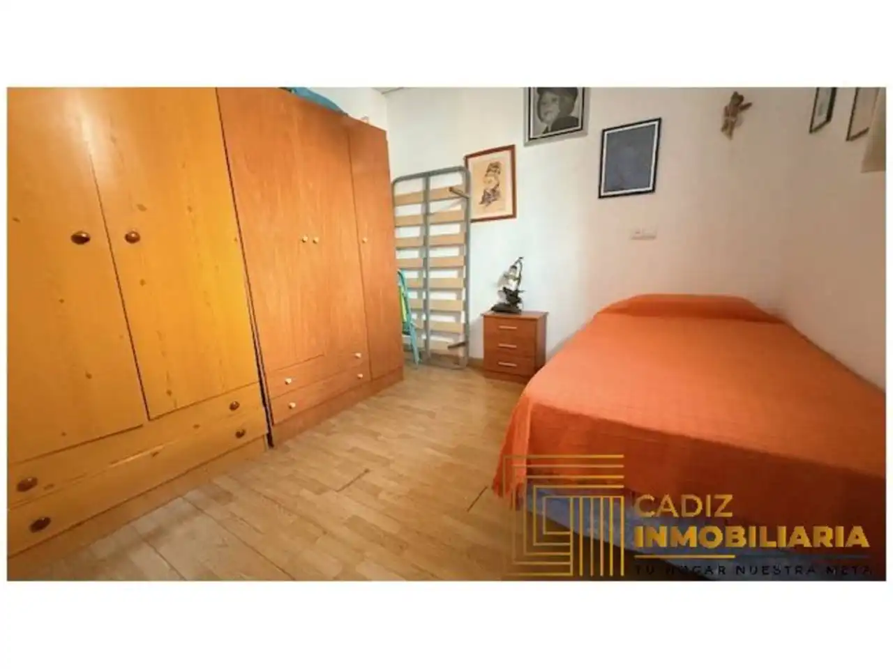 Habitación de Dúplex en venta en Cádiz con Aire acondicionado y Trastero